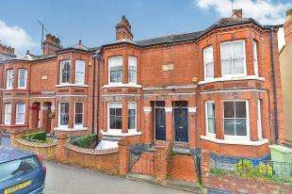 4 Bedroom Terraced
